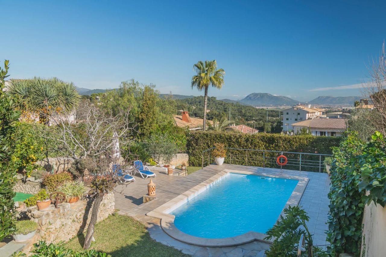 Villa Es Puig Buger Bagian luar foto