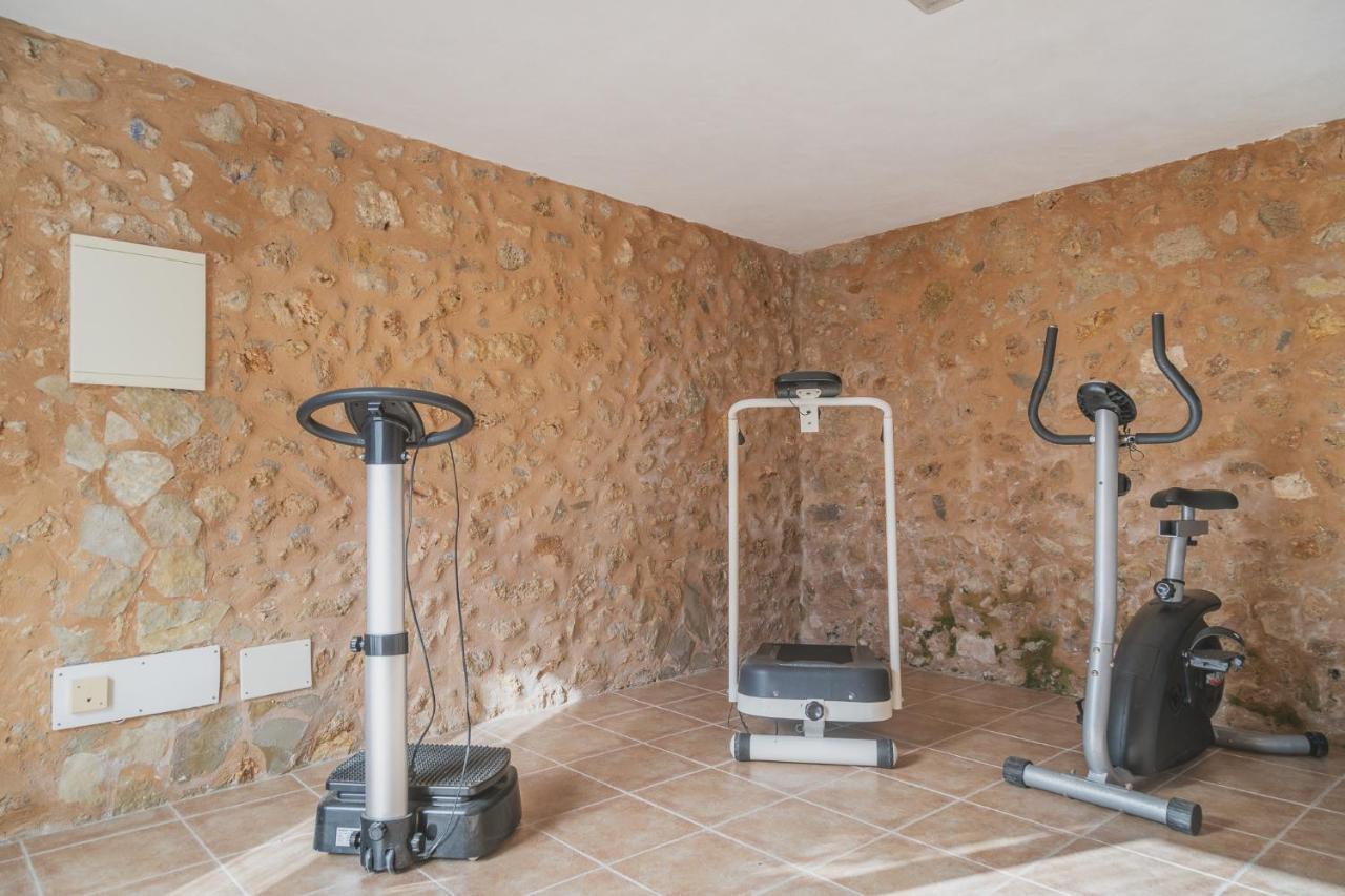 Villa Es Puig Buger Bagian luar foto