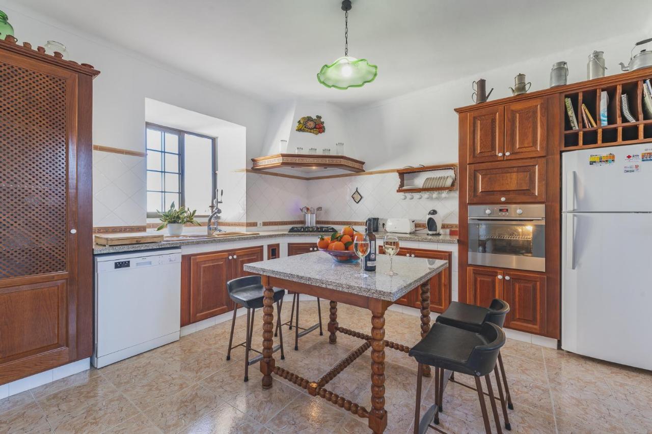 Villa Es Puig Buger Bagian luar foto